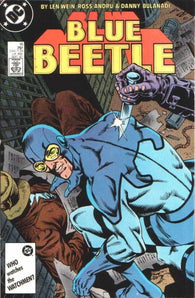 Blue Beetle #16 by DC Comics