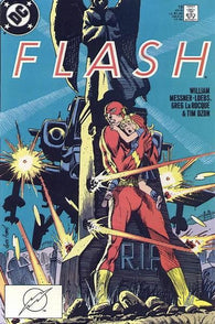 Flash #18 by DC Comics
