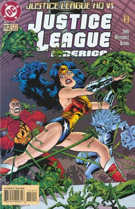 Justice League International - 112