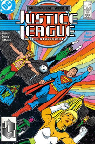 Justice League International #10 by DC Comics