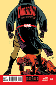 Daredevil #25 by Marvel Comics