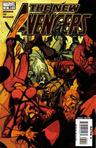 New Avengers #32 by Marvel Comics