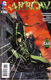 Arrow #6 by DC Comics