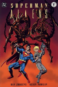 Superman Aliens #2 by DC Dark Horse Comics