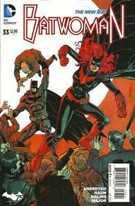 Batwoman #33 by DC Comics
