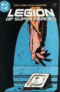 Legion Of Super-Heroes #4 by DC Comics