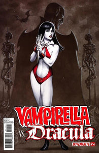 Vampirella VS Dracula #2 by Dynamite Comics